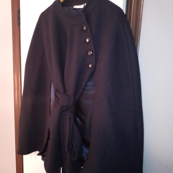 Joan Rivers coat size XL  Navy button Collar cape with tie belt.  XL - Picture 3 of 14
